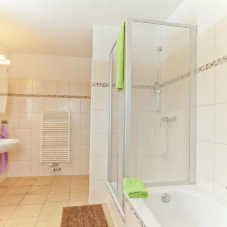 Prázdninový dům Gemuetliche In *